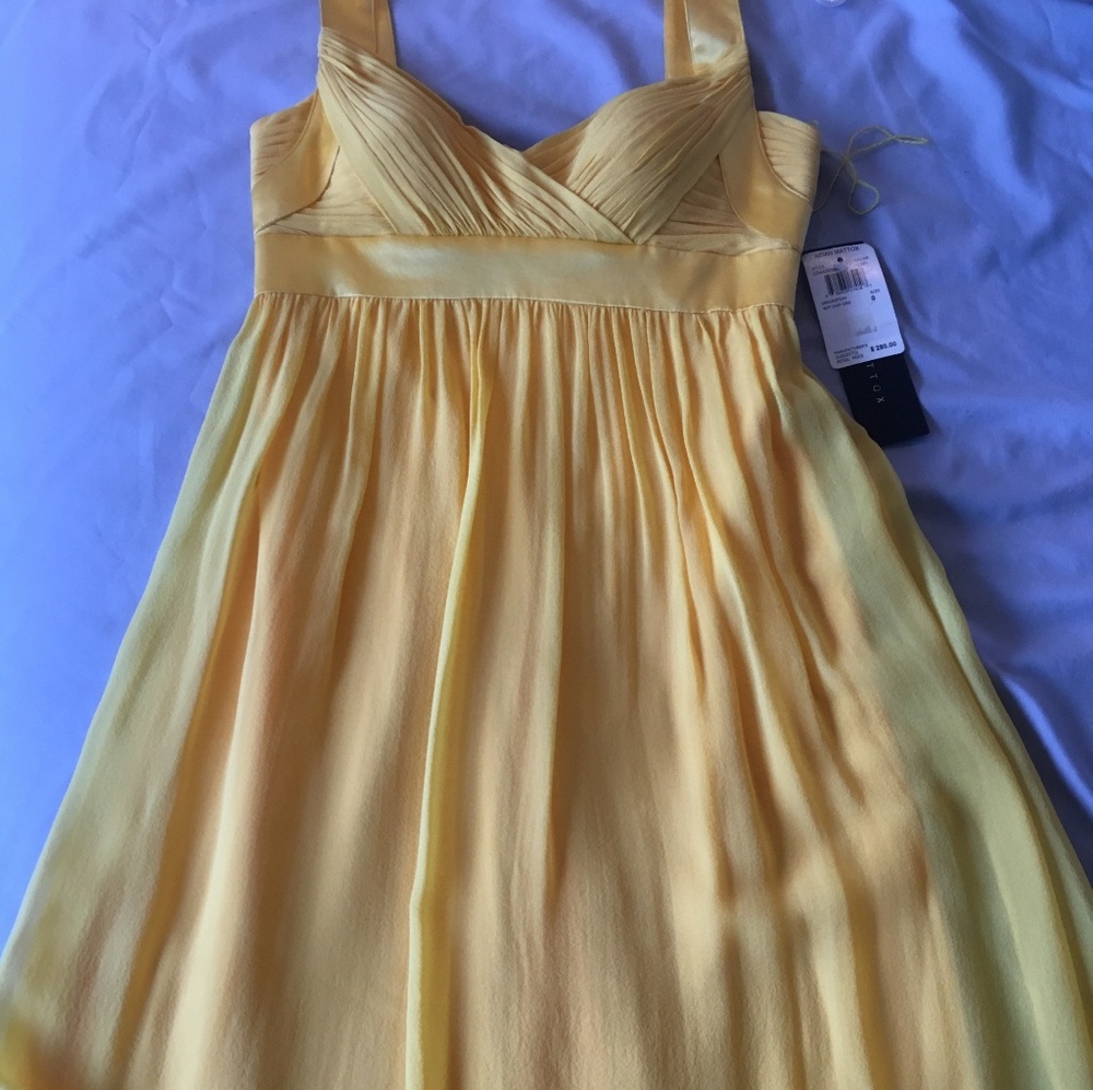 Yellow dress
